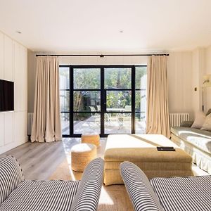 Appartement à 3 Chambres à Coucher