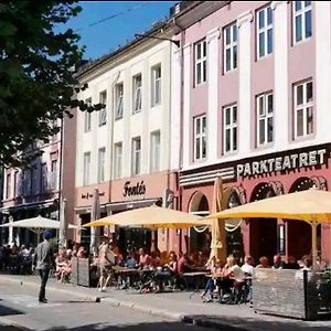 Central Gruenerlokka, Close To City Center