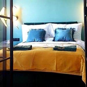Old Town Apartment A