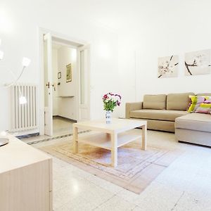 Appartement à 3 Chambres à Coucher