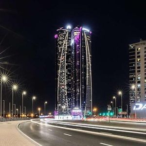 Paramount Towers - Elegant Home