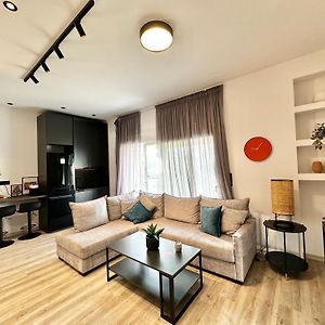 Appartement à 3 Chambres à Coucher