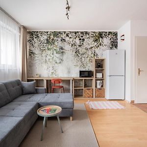 Aspen Aura Apartment