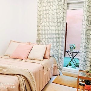 Appartement à 2 Chambres à Coucher
