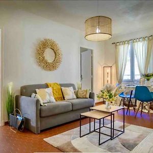 Cosy, Modern, Fully Equipped, Air Conditioning, Nice Historical, Old Town, 1Minute Walk From Beach - 