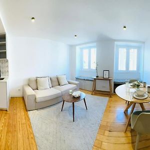 Lisbon City Center Flat For 6 Pp