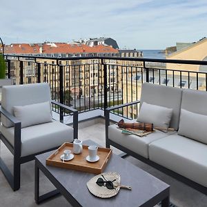 Appartement à 3 Chambres à Coucher