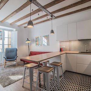 Appartement à 2 Chambres à Coucher