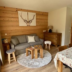 Appartement à 2 Chambres à Coucher