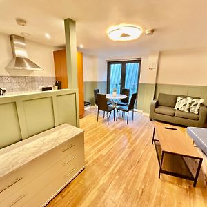 Two Bedrooms Flat - Manchester City Centre