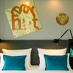 Chambre Standarde Lit Queen-Size
