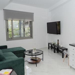 Rea Apartment