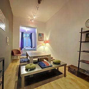 Appartement à 3 Chambres à Coucher