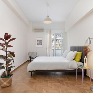 Lovely Apartment In Exarcheia