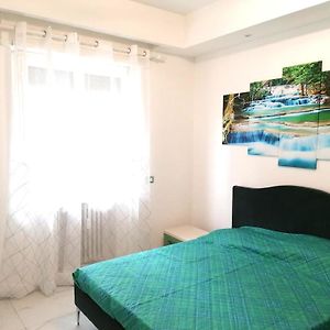 Appartement à 2 Chambres à Coucher