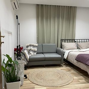 Krista Apartment