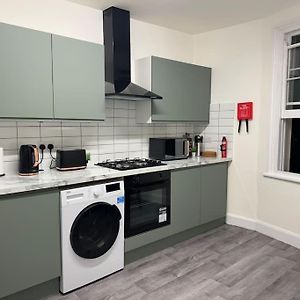 Room 3 • Double Bed In London King'S Cross