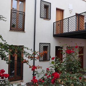 La Casa De La Escalera Bajo Derecha