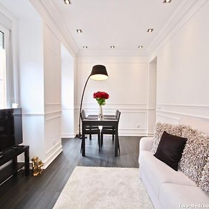 Appartement à 2 Chambres à Coucher