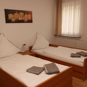 Appartement à 2 Chambres à Coucher
