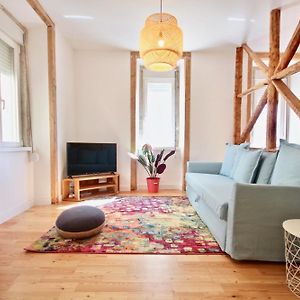 Appartement à 2 Chambres à Coucher