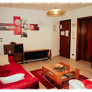 Appartement à 3 Chambres à Coucher