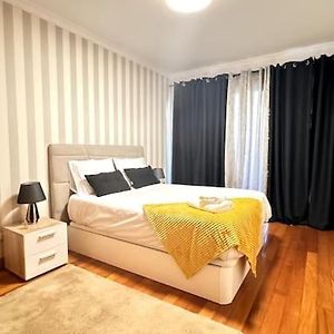 By The Sea IV - Cosy Flat