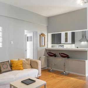 Appartement à 2 Chambres à Coucher