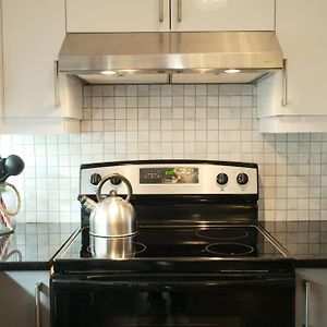 Hresidences Modern Condo On Main St Laurent Blvd