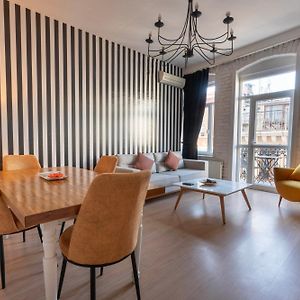 5 Apartment Galata