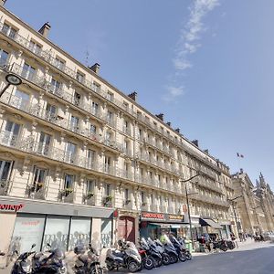 Sejours Parisiens / Suite Le Royal / 4*