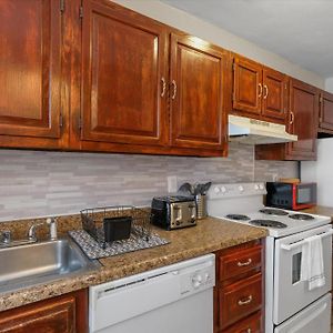 Spacious 3Br In Center City