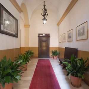 Lussuoso Appartamento Nel Cuore Del Centro Storico