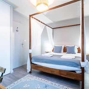 Appartement à 2 Chambres à Coucher