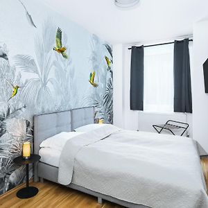 Appartement à 2 Chambres à Coucher