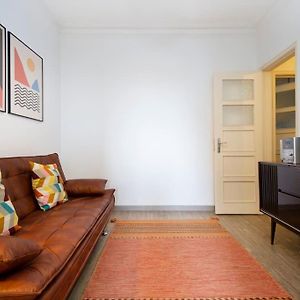 Appartement à 2 Chambres à Coucher