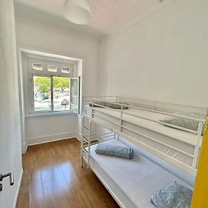 Dormitory Room Mixed