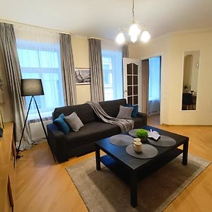 Two Bedroom Apartment In Old Town, Up To 6 Guests