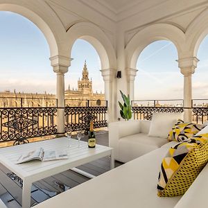 Isg Apartments The Most Exclusive Apartment In Sevillaparking