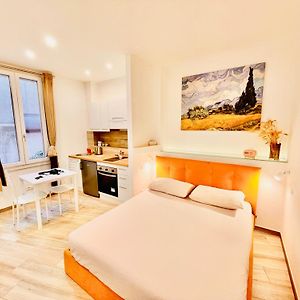 Private Bathroom King Room