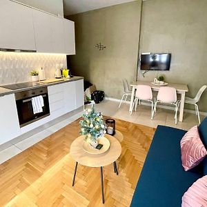 Appartement à 2 Chambres à Coucher