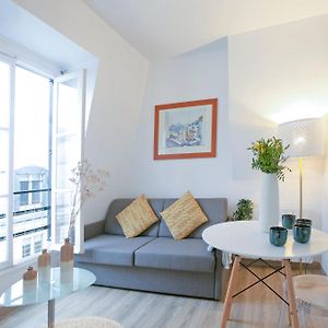 Heavenly & Cozy Parisian Flat - Place Voltaire