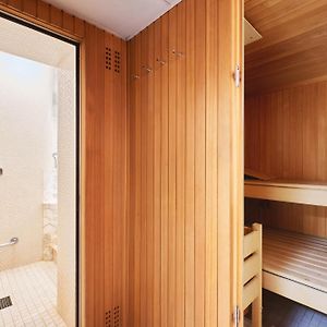 Vienna Prestige Central Luxury Haven W Free Parking And Sauna