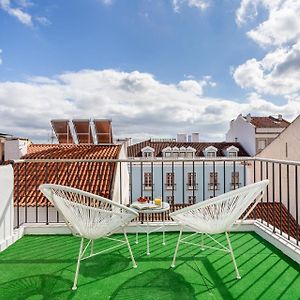 Appartement à 2 Chambres à Coucher