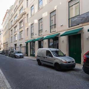 Flh Chiado Stylish Flat