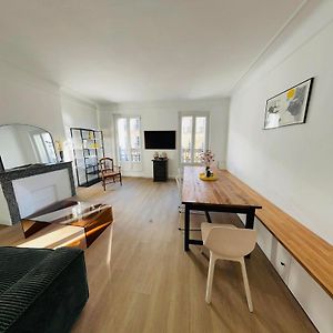 Appartement à 2 Chambres à Coucher