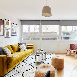 The Kennington Park Crib - Lovely 2Bdr Flat With Garden