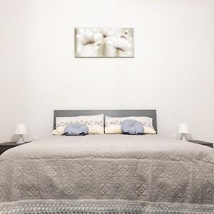 Decumani Apartments - Nel Cuore Di Napoli