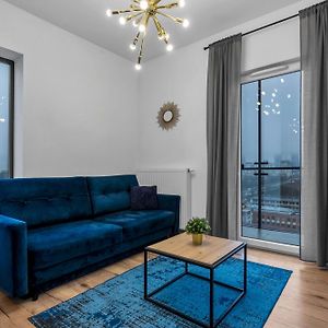 Warsaw Business Apartments - Air Conditioning, 10Th Floor, City View, Balcony - By Rentujemy