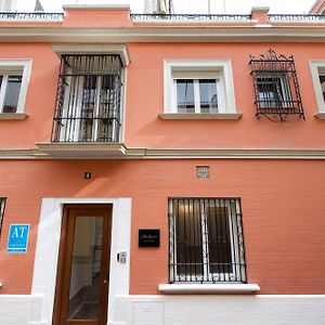 Suites Maestranza Santas Patronas - Penthouse With Jacuzzi And Parking
